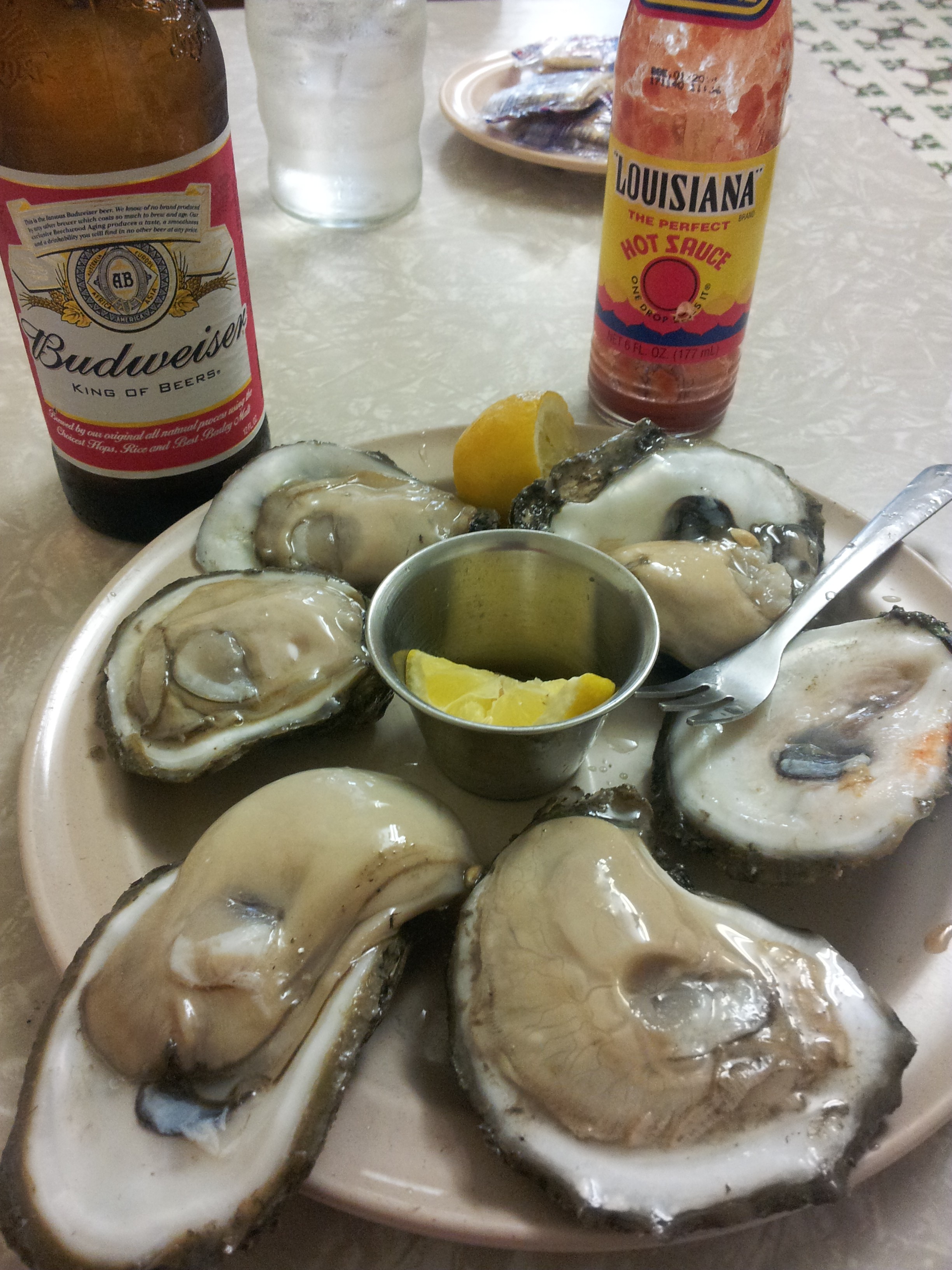 [Image: 4.18.13-Oysters-at-Cassementos-e1366832411154.jpg]