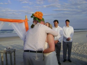 VanDenWeddingberg Daddy Hug