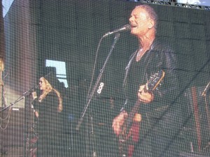 Jazzfest2013 Fleetwood Mac Singing Duo