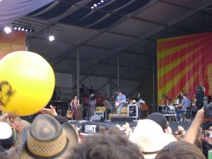 Jazzfest2013 John Mayer Ball 1