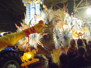 Standard Orpheus Float Laps the Convention Center